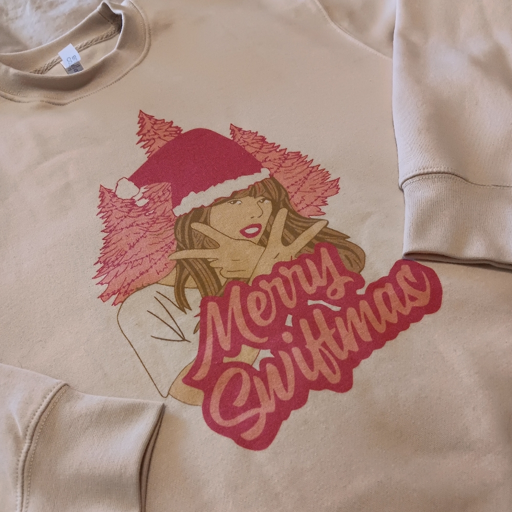 Merry Swiftmas! sweatshirt from Etsy